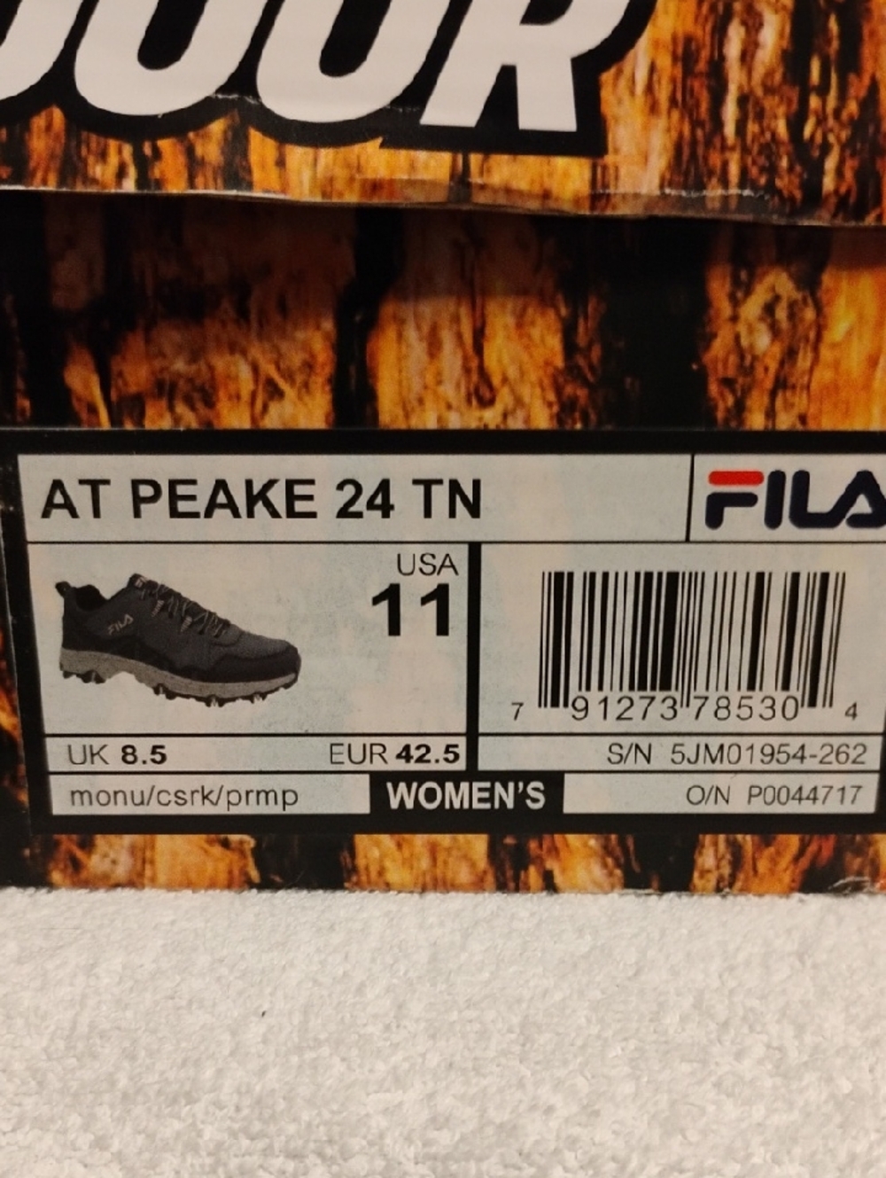 Women’s Fila At Peake Outdoor Sneakers Size 11 | Like New in Box - Picture 9 of 10